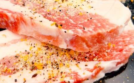 驚きの厚さ！ サムギョプサル たっぷり 4人前