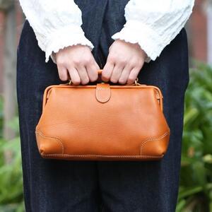 口枠ショルダーバッグ<キャメル>【福岡市内製造】