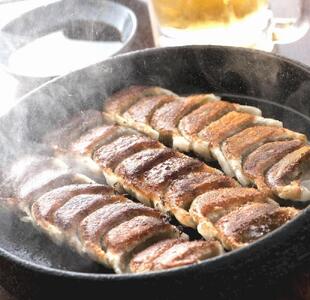 【定期便6回】博多中州餃子の店 鉄なべ餃子72個入り