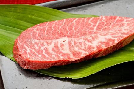 【厳選希少部位】【A4～A5】博多和牛ミスジステーキ　約1ｋｇ（100ｇ×10ｐ）