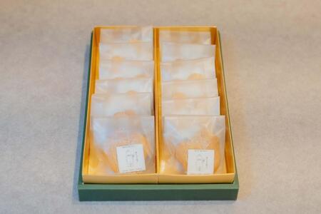 博多のおやつ　博多クマサブレ　12袋（24枚入り）