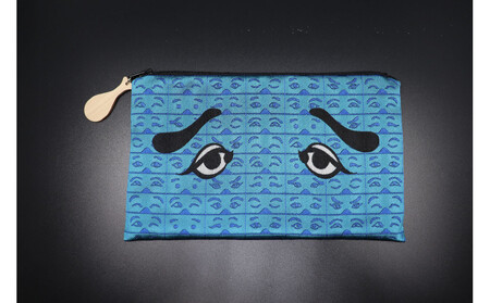 博多織にわかポーチ（青）Ｗ約21cm×Ｈ約13cm