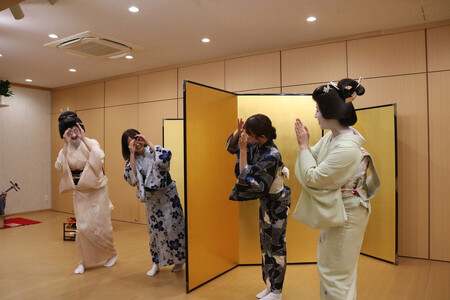 【博多券番 芸妓７～８名】博多伝統芸能館　リクエスト公演