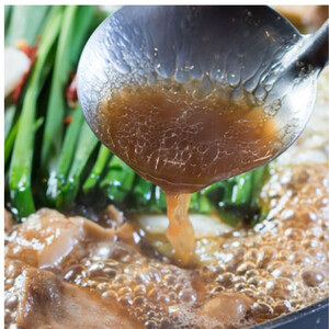 博多弁天堂 黒醤油もつ鍋