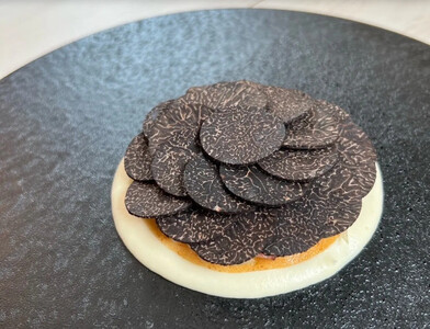 【レストランKOGISHI】お食事券１万円分（福岡市）