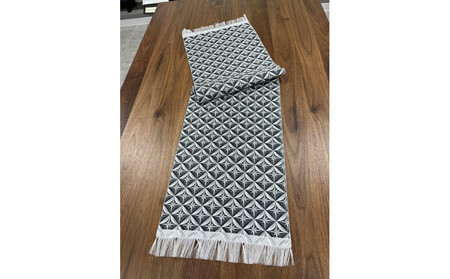 博多織テーブルランナー 切子柄(黒)200cm×31cm