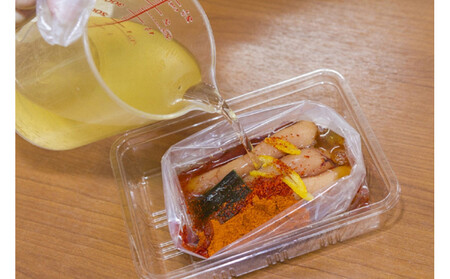 【福岡市】明太子道場（オリジナル明太子漬込み体験）3名様分