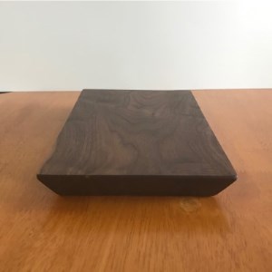 ウォールナット材　一枚板のカッティングボード・まな板 25cm(大牟田市)【1263640】