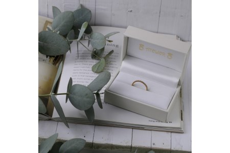 舞 イエローゴールド ダイヤモンド0.1ct(スイートテン 婚約指輪 アクセサリー ジュエリー リング 指輪 イエローゴールド 刻印 ダイヤモンド プレゼント 贈り物 結婚記念日)【M62-002】