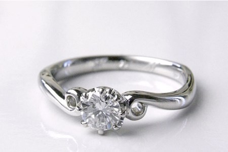 婚約指輪 ブランディーヌ(指輪 リング ジュエリー アクセサリー 婚約指輪 プロポーズ 結婚 婚約 刻印 ダイヤモンド プレゼント 贈り物 ハードプラチナ イエローゴールド ピンクゴールド ピンクゴールドライト)【N36-001】