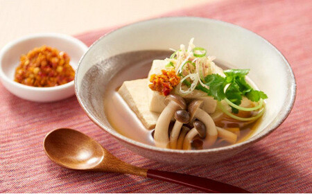 九州福岡・八女ふるさとの味　柚子胡椒（赤）　072-116