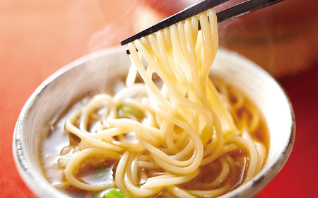 もつ鍋セット 博多もつ鍋 あごだし 醤油味 1-2人前 博多もつ鍋やまや ／ もつ鍋 鍋 惣菜 牛肉 もつ 醤油 ちゃんぽん麺 冷凍