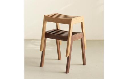 ウォルナット無垢材のスタッキングスツール ワード 積み重ね 玄関 キッズ