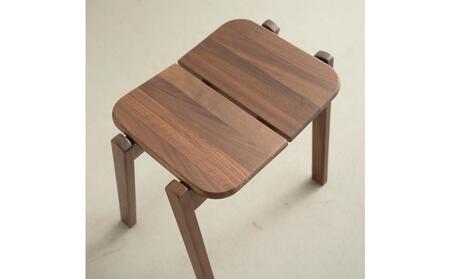 積み重ねできる無垢の板座スツール AKI 持手無し ウォルナット スタッキング キッズ 辻製作所