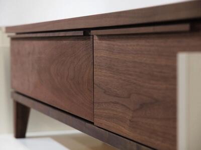 レオ 180TVボード:レッドオーク