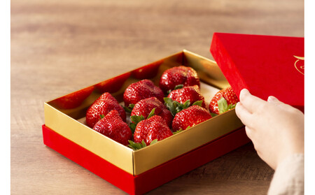 VIPボックス赤[5Lサイズ450g] 　最高級完熟あまおうギフト