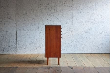 ピッキオ チェスト　無垢家具　北欧家具デザイン　ブラックチェリー