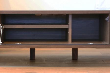 【開梱設置】高野木工 レッチェ142TVボード WN  (黒ガラス)【10年保証】