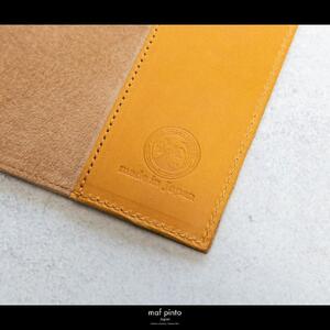 maf pinto (マフ ピント) レザーブックカバー 文庫サイズ イエロー 本革 日本製