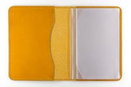 maf pinto レザーカードケース (クリアポケット) イエロー