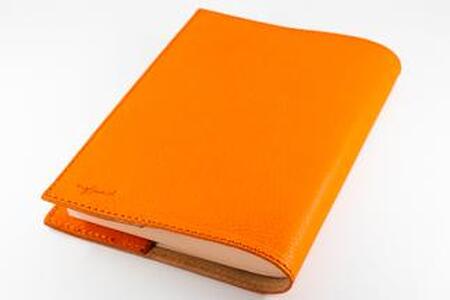 maf pinto (マフ ピント) レザーブックカバー新書サイズ（レギュラーモデル）オレンジ シュリンク