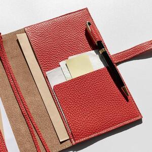 maf pinto (マフ ピント) 手帳カバー B6サイズ フレッシュレッド ADRIA LINE レザー 本革 日本製