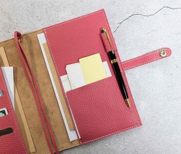 maf pinto (マフ ピント) 手帳カバー A5サイズ ピンク ADRIA LINE レザー 本革 日本製