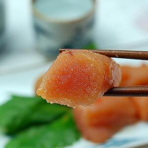 宮近　無着色　辛子明太子　1kg(1本物)　化粧箱　包装紙付