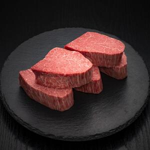 (全3回定期便)【A5~4等級】博多和牛ヒレシャトーブリアンステーキ(ダイヤモンドカット)