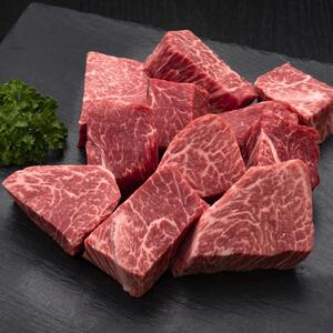 (全3回定期便)【訳あり】博多和牛ヒレサイコロステーキ(不揃い) 600g