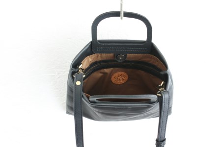 BE-014 大人のサコッシュ 2wayレザーショルダーバッグ Square/L 大きい