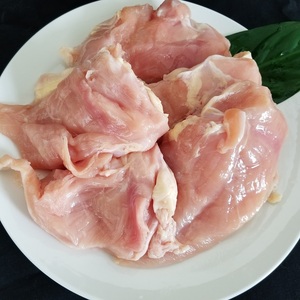 福岡県産地鶏「はかた地どり」むね肉(約1kg)【034-0025】