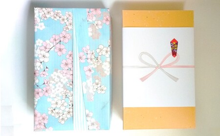 はちみつ 化粧箱入り 国産 天然 純はちみつ 370g×2本セット さくら＆もちのき ギフト 《包装対応、手提げ袋付》 