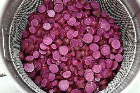 【先行受付】『筑紫野 初月』12個＋『紫芋の甘納糖』6袋 [菓子工房 小野農園 福岡県 筑紫野市 21760705]