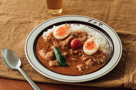 レトルトカレー 180g×3種 詰め合わせ (職人仕込みのバターチキンカレー & 辛口ビーフカレー & ポークビンダル) / キヨトク / 福岡県 筑紫野市 [21760416]