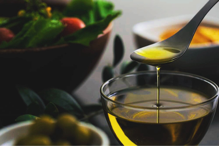 エキストラバージン オリーブオイル KORONEIKI 450g / 筑前たなか油屋 / 福岡県 筑紫野市 [21760403]