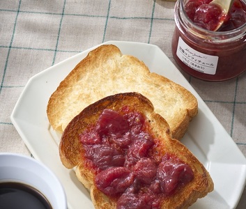 【一週間以内に発送】宗像コンフィチュール〈あまおう〉2本セット【メゾンスワロー】_HA1368