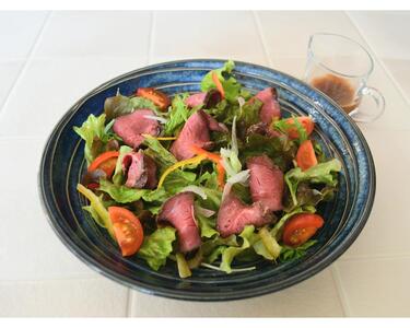 【えりも短角牛】オードブルセット【er007-020】ローストビーフ ビーフ スモークレバー レバー ソーセージ 牛肉 牛 肉 もも肉 もも 牛レバー ウィンナー ウインナー ブロック パーティ クリスマス 食べ比べ お取り寄せ 冷凍 冷凍便 国産 北海道産 北海道 えりも町