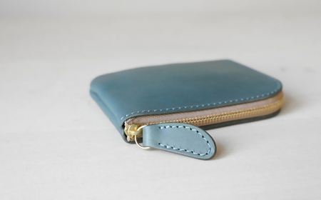 ヌメ革のミニジップウォレット　ブルーグリーン【affordance】[F4570]