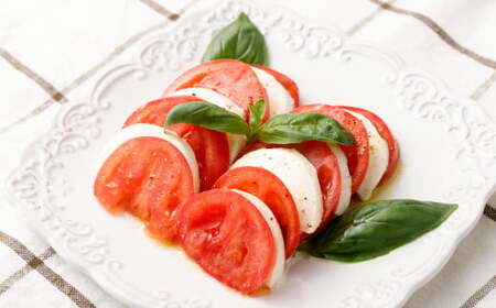 A274 霜降りトマト 1箱(12玉から23玉 1kg以上)【2026年2月下旬~5月下旬まで順次発送予定】 とまと トマト 霜降り 野菜