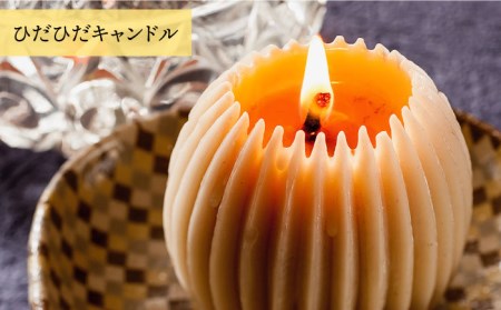 ミツロウキャンドルのギフトセット（明かりを灯すと花が咲くような形に