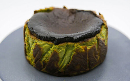 ピスタチオ バスクチーズケーキ 美味しいお菓子 ご褒美 ケーキ お菓子 贅沢菓子 GEQ004