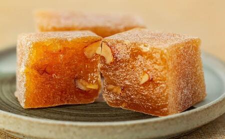 アンテナショップPiPaセレクト「美唄名物くるみ餅12個入 (平成15年天皇皇后陛下献上品)」