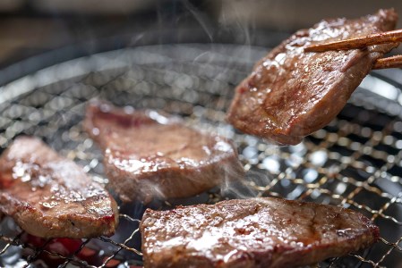 北海道産 黒毛和牛 こぶ黒 A5 焼肉 用 赤身ロース 400g