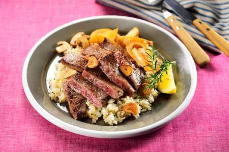 A1465.博多和牛ステーキ(約300グラム)