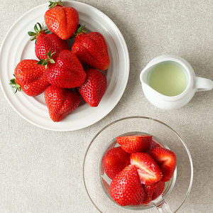 ＜先行予約受付中！2026年2月上旬より順次発送予定＞福岡県産 あまおう (計1kg・250g×4P) いちご イチゴ 苺 ストロベリー 果物 フルーツ おやつ デザート 1000g 4パック 冷蔵【錦屋商事】as48-001