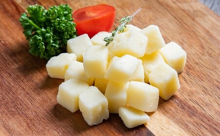 「よつ葉」北海道十勝 おつまみチーズ 2種(各1個セット)【B150】