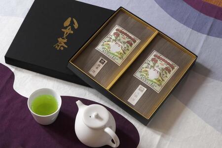 許斐本家14代目おススメの玉露と特撰煎茶の化粧箱入り２本詰合せ【八女茶老舗　創業300年余】（ギフト対応）