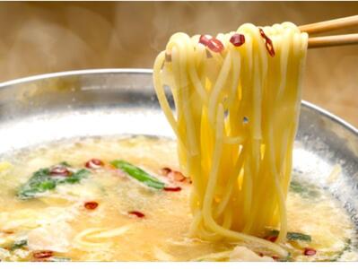 黄金のだしぽん酢で食べる。厳選国産牛博多もつ鍋パーティーセット醤油味(8~12人前)