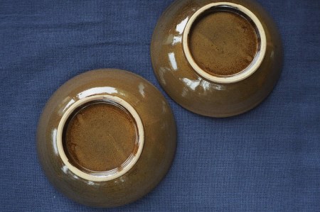 H27　小石原焼飛鉋五寸深皿２枚セット(金丸窯)直径約15cm